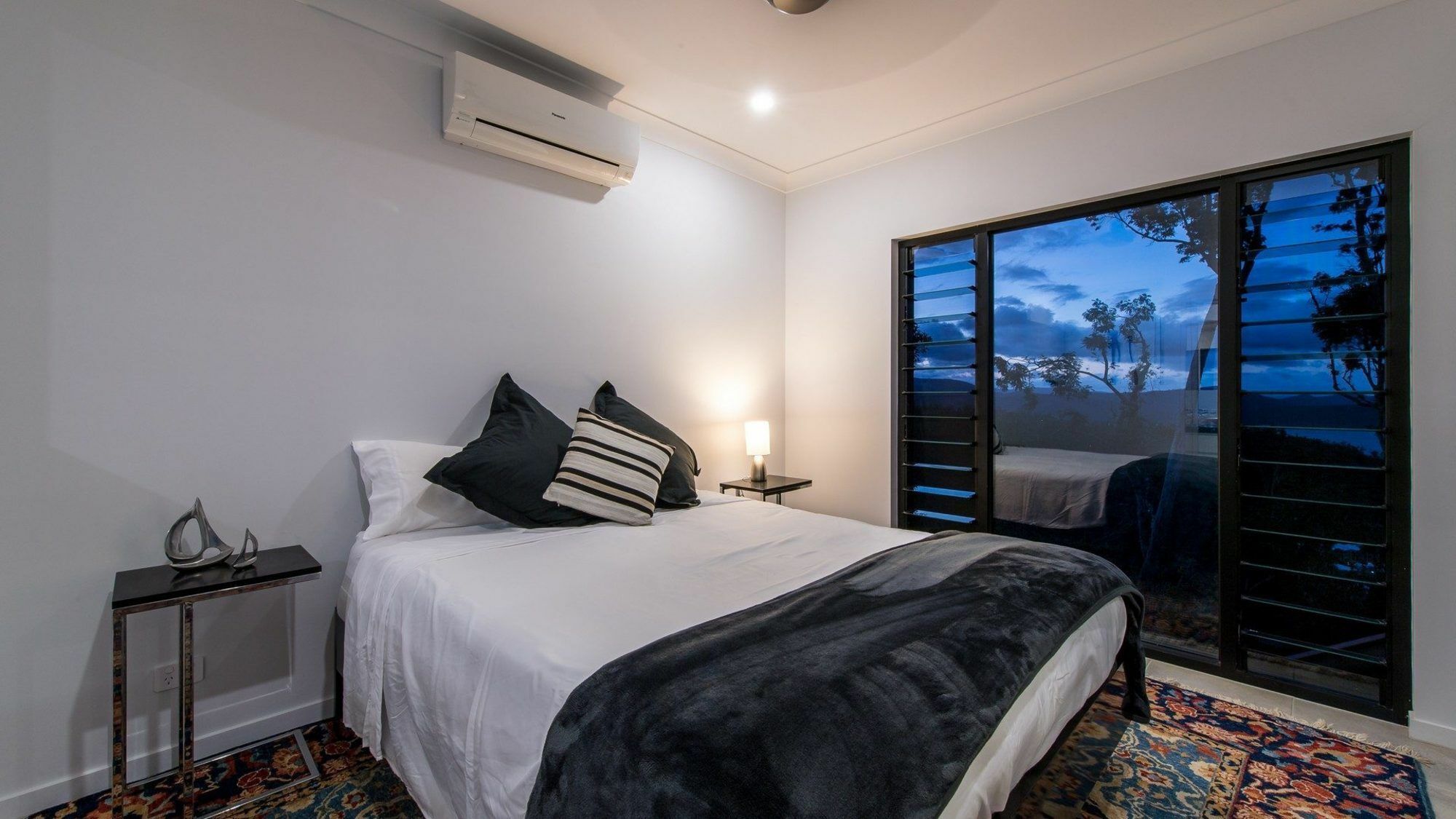 Onestep Airlie Retreat Apartment Airlie Beach