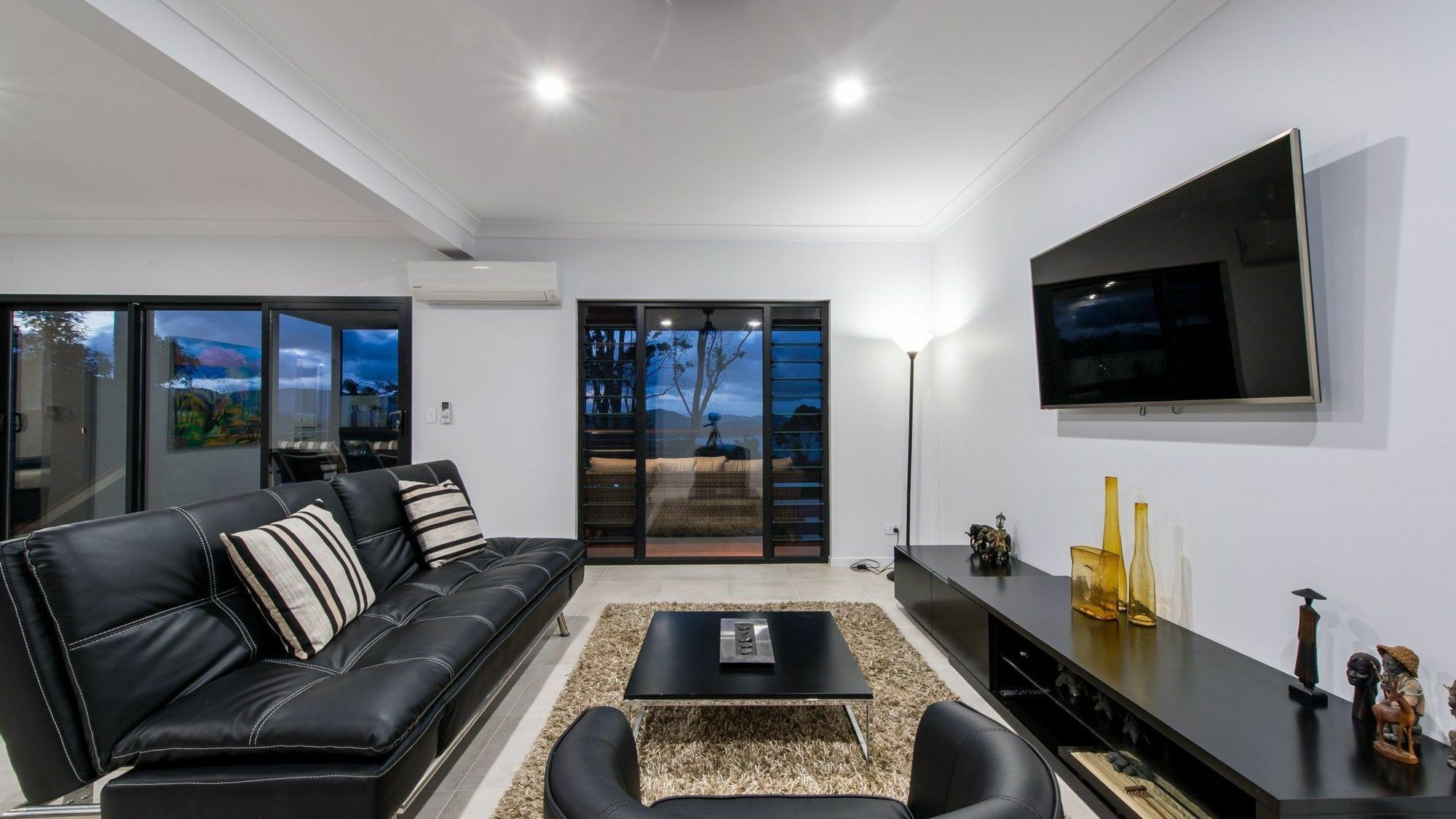Onestep Airlie Retreat Apartment *