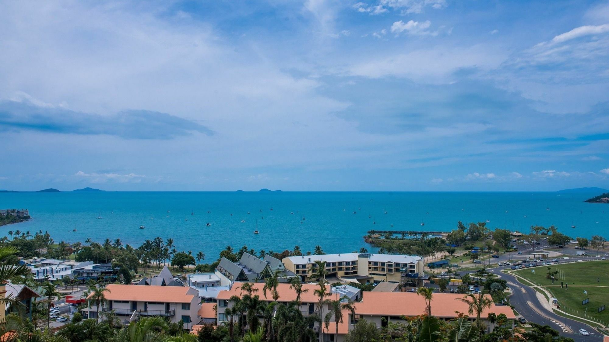 Magnificence At Airlie * Airlie Beach