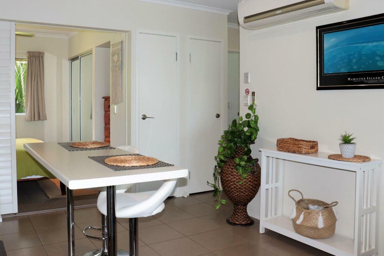 Watersons At Airlie Apartment *