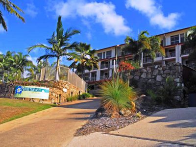 At Boathaven Bay 4* Airlie Beach