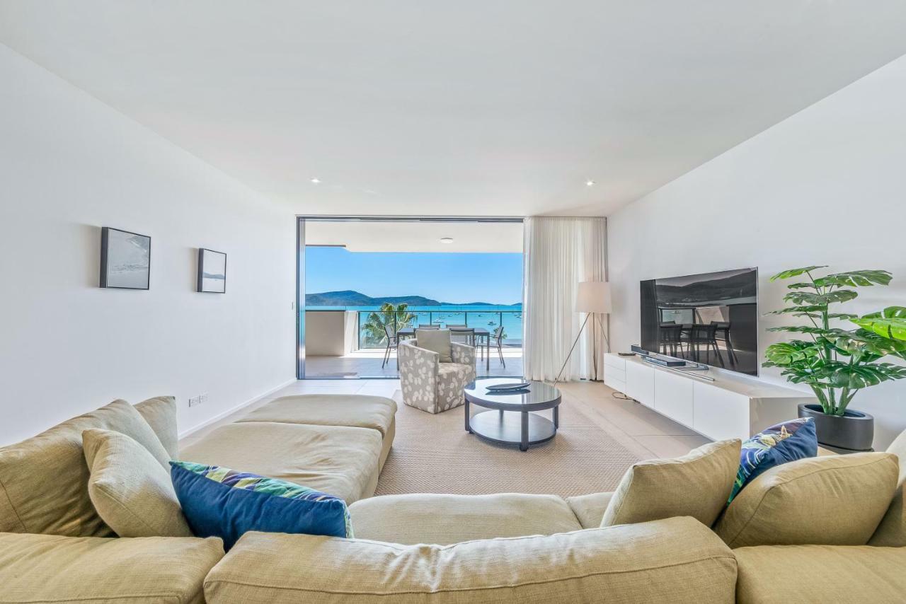 Executive On Whisper Bay - Cannonvale * Airlie Beach