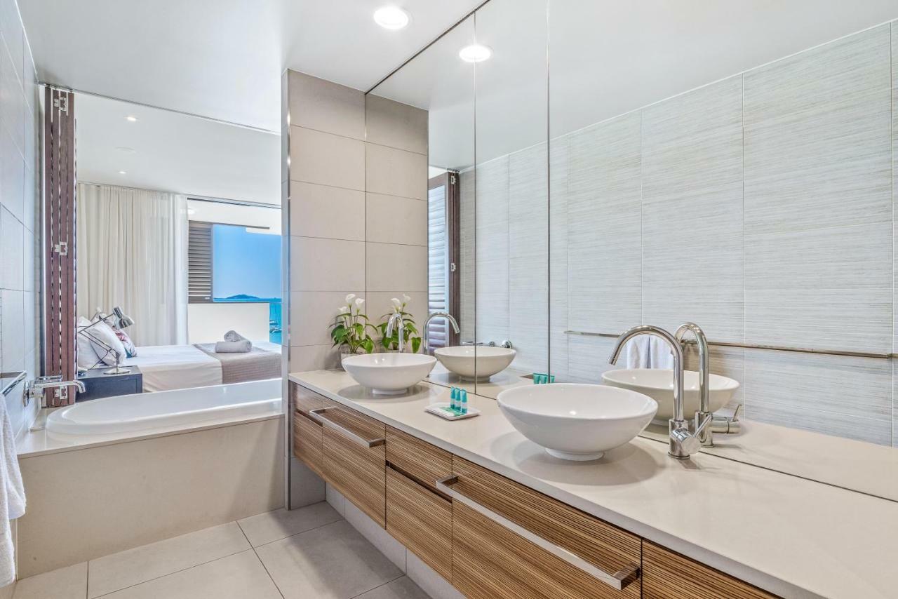 Executive On Whisper Bay - Cannonvale *