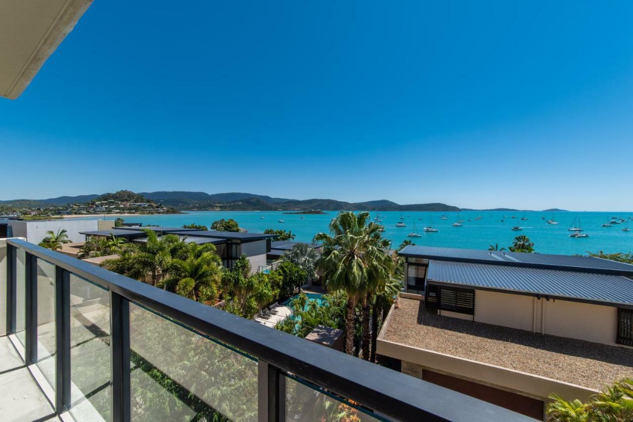 Executive On Whisper Bay - Cannonvale Apartment *