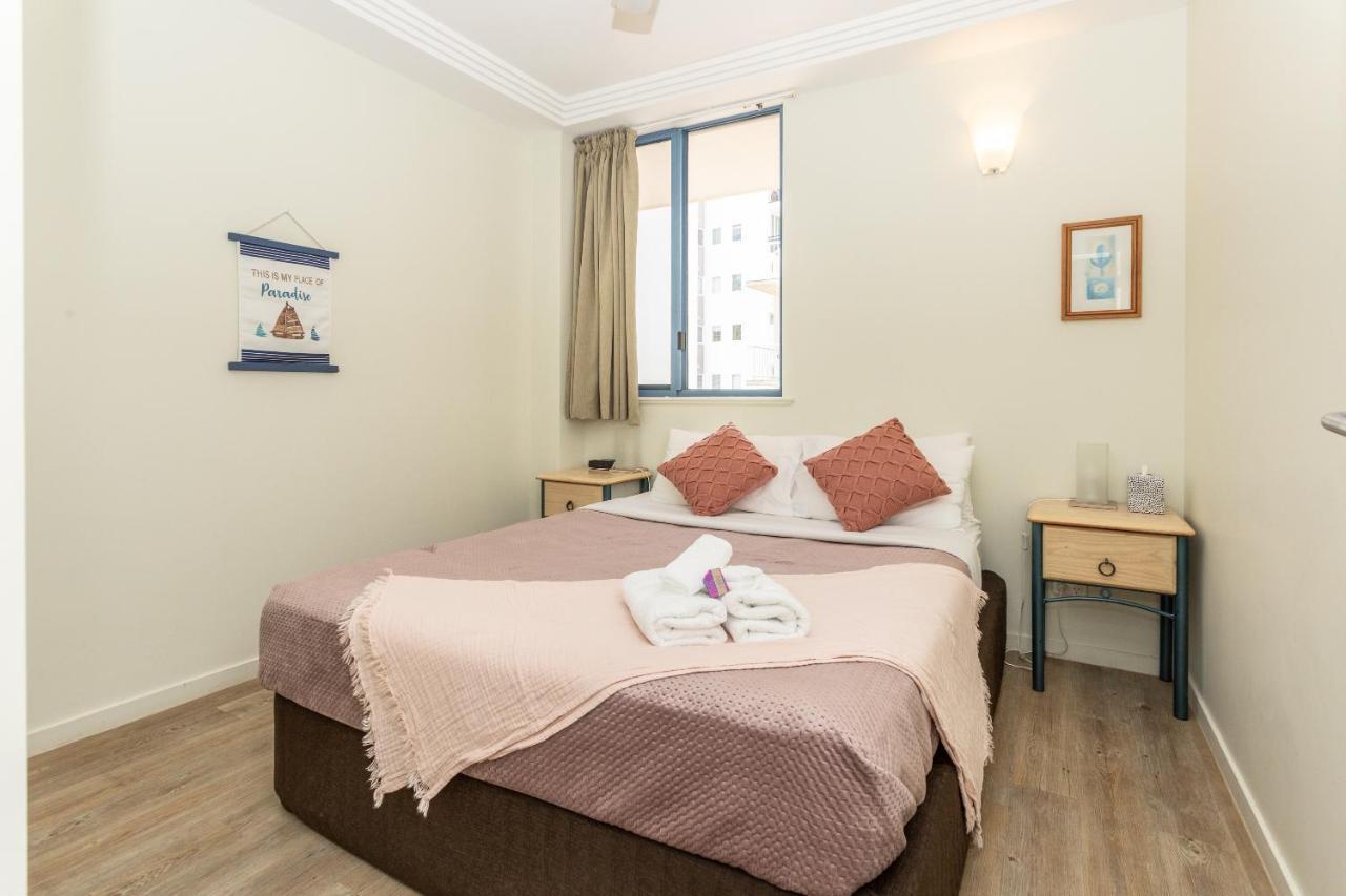 Apartment ☆airliedise☆no Hills☆kitchen☆5min Walk 2 Ferry Terminal☆wifi☆netflix Airlie Beach