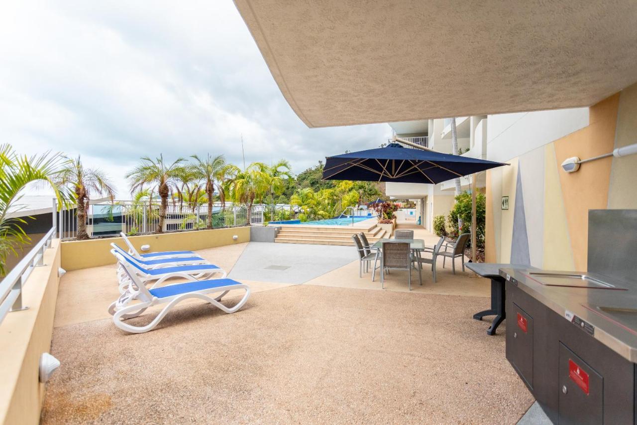 Apartment Spacious Tropical Sanctuary Ocean Views Airlie Beach