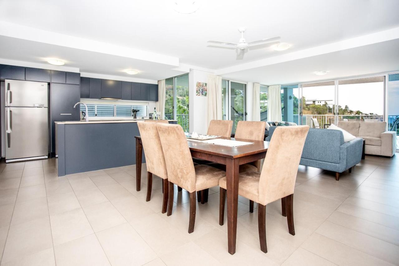 Apartment Spacious Tropical Sanctuary Ocean Views *