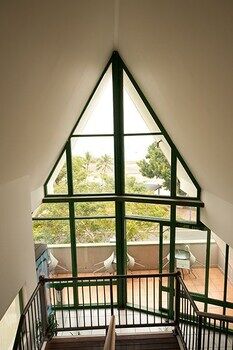 Hotel Airlie Waterfront - Airlie Beach