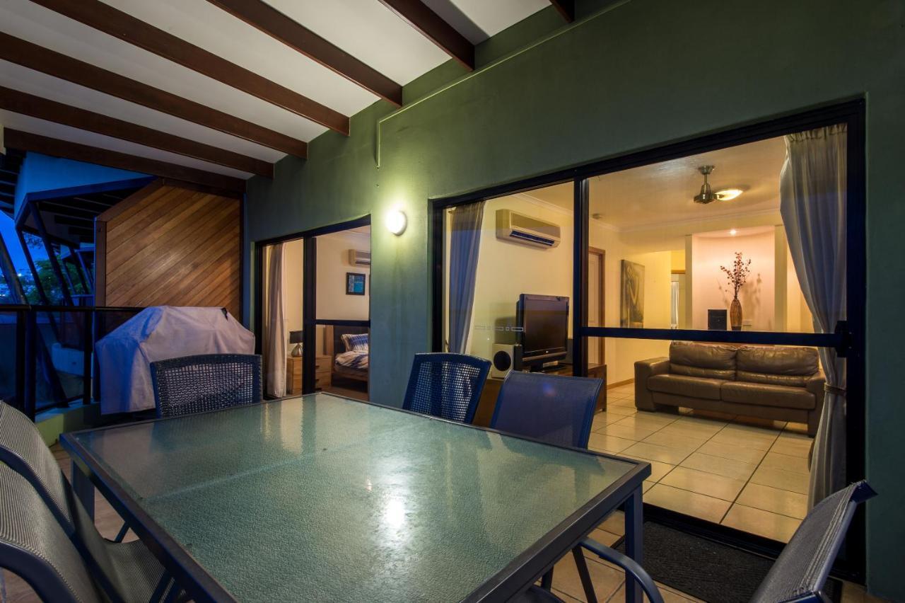 7 Waves - Airlie Airlie Beach