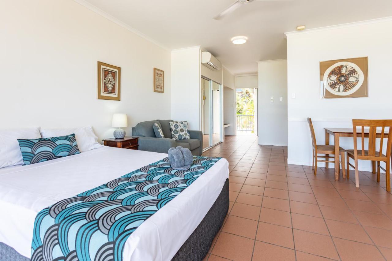 Ocean Views 10a Apartment Airlie Beach