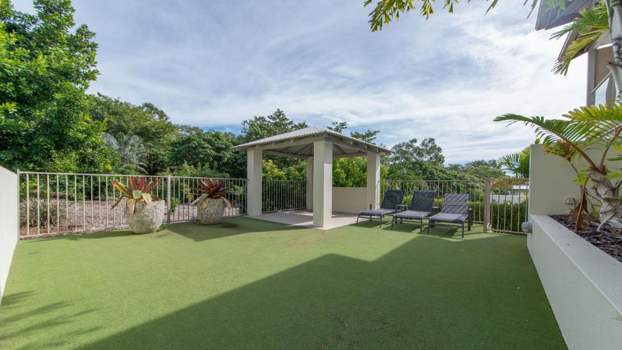 8 On Waterson Airlie Beach