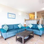 Star View 9, Pool, Wifi, Sleep 4, Best Views In Airlie