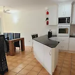 La Villa At Beach Court