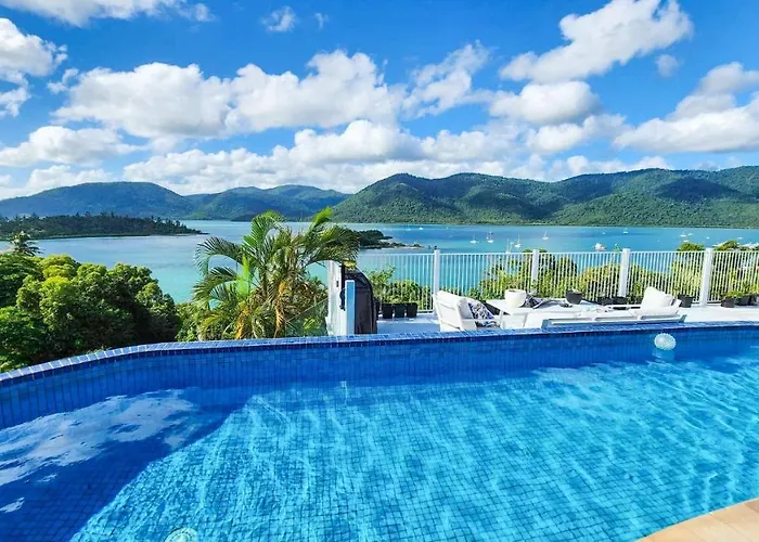 The Haven View - Airlie Beach