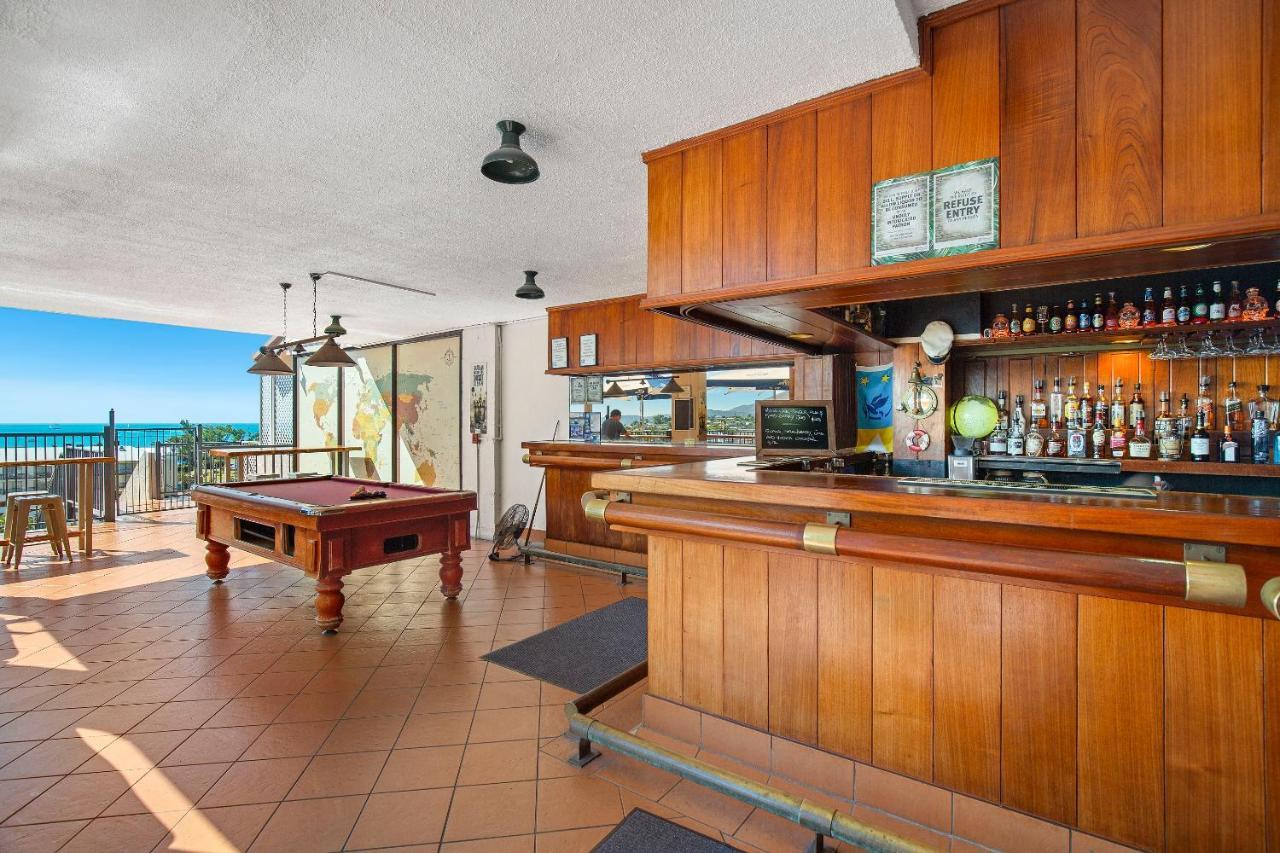 Ocean Views 10 * Airlie Beach