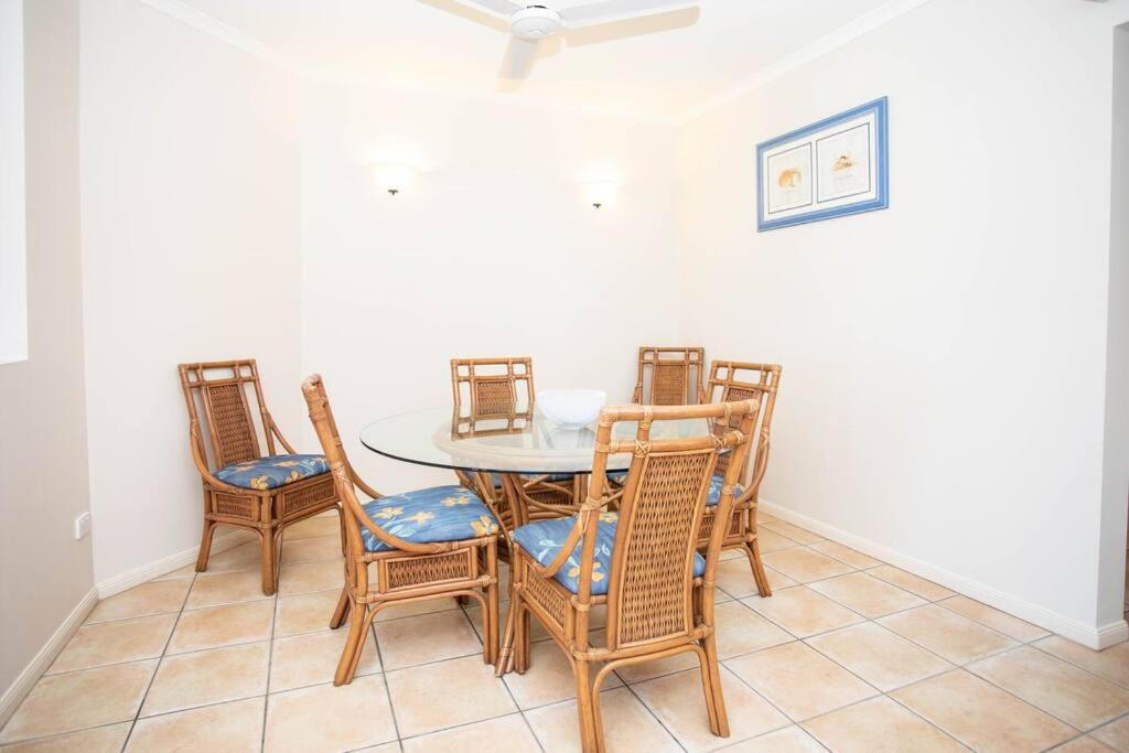 Apartment Star View 9, Pool, Wifi, Sleep 4, Views In Airlie Airlie Beach