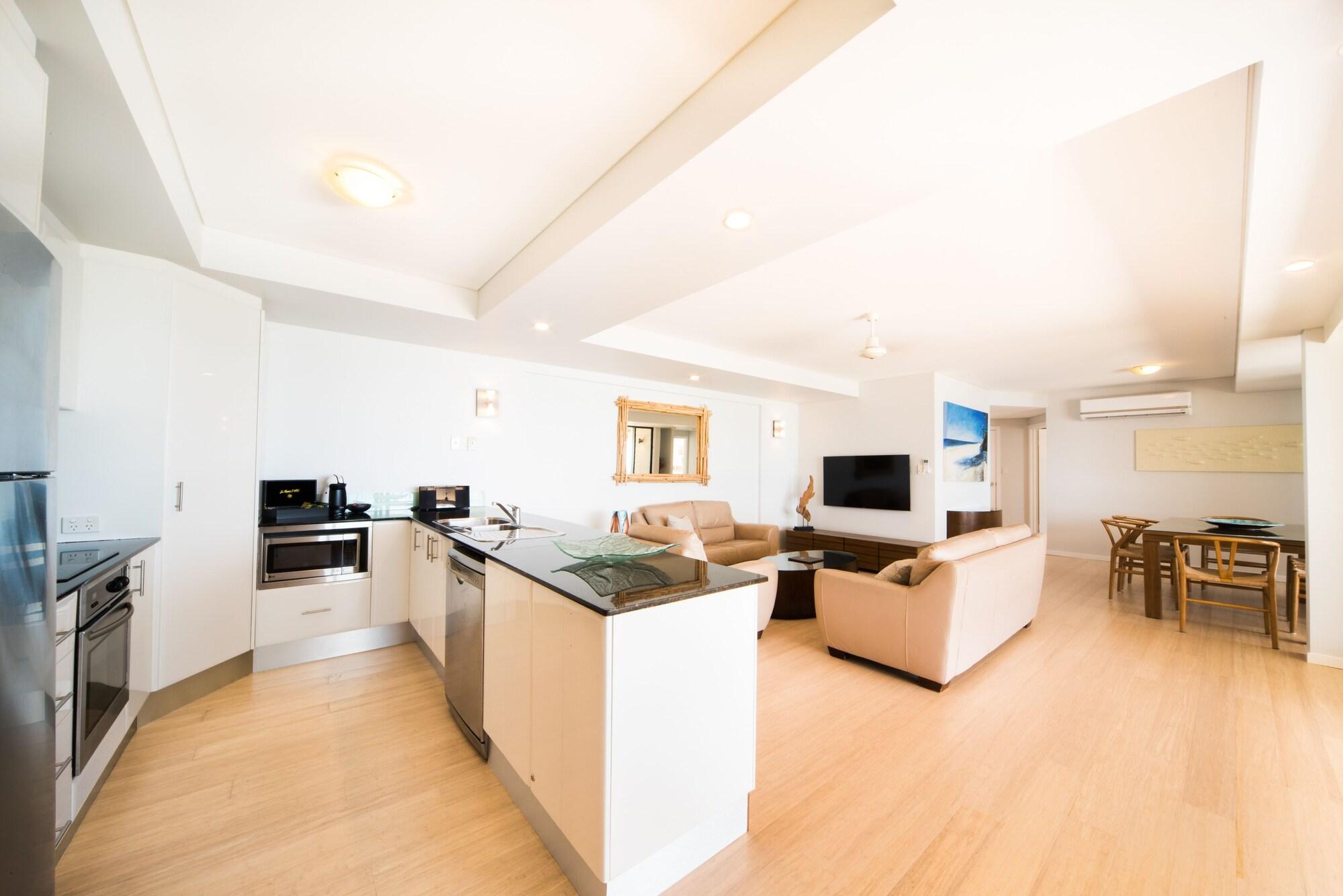 Apartment Pinnacles