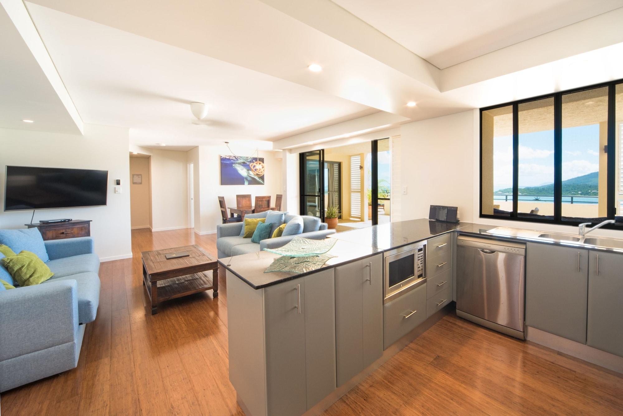 Apartment Pinnacles