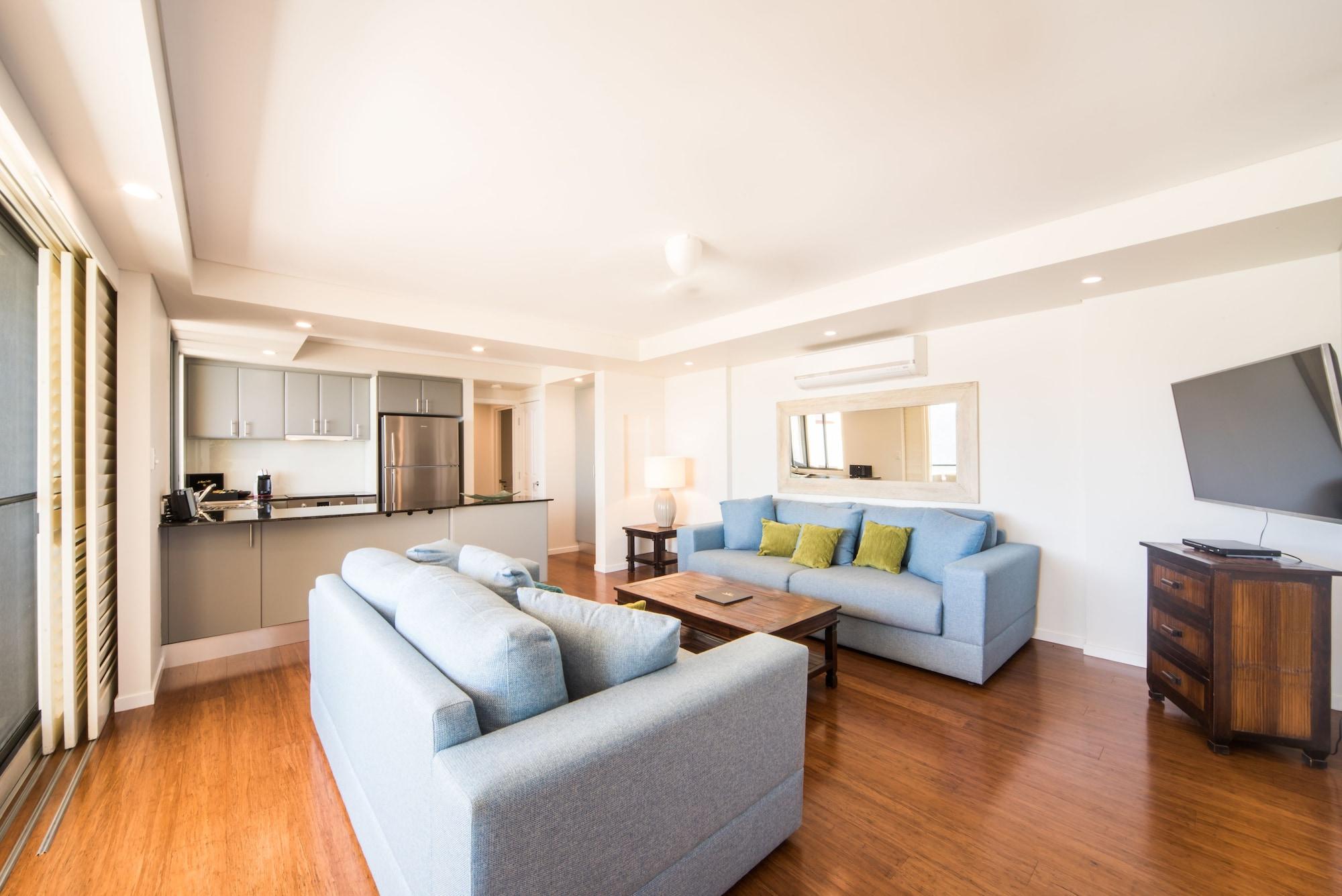 Pinnacles Apartment *
