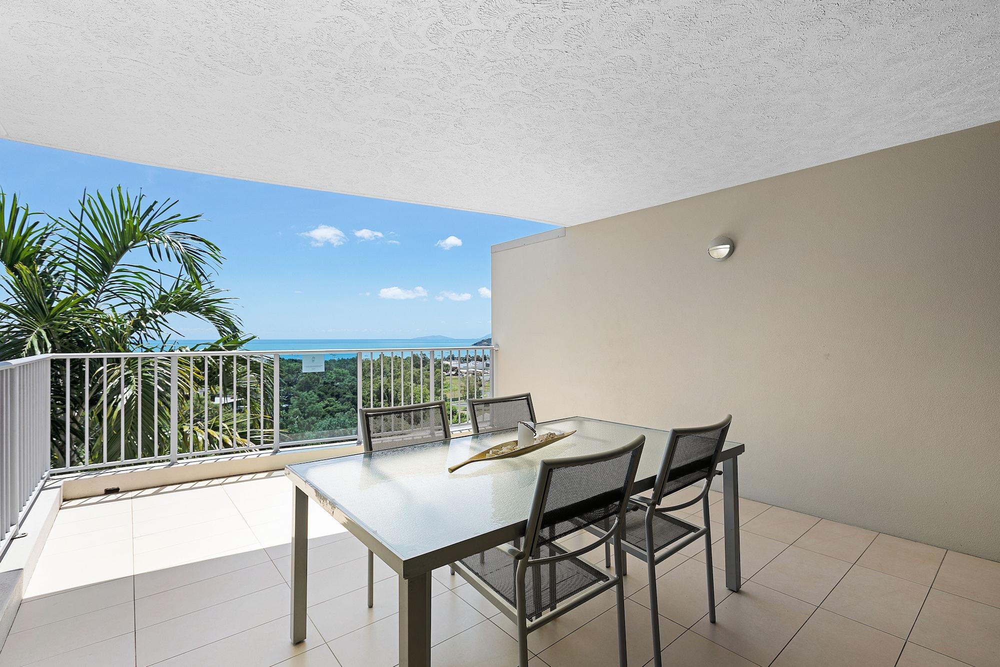 Apartment Grand Mercure Azure Sea Whitsundays Airlie Beach