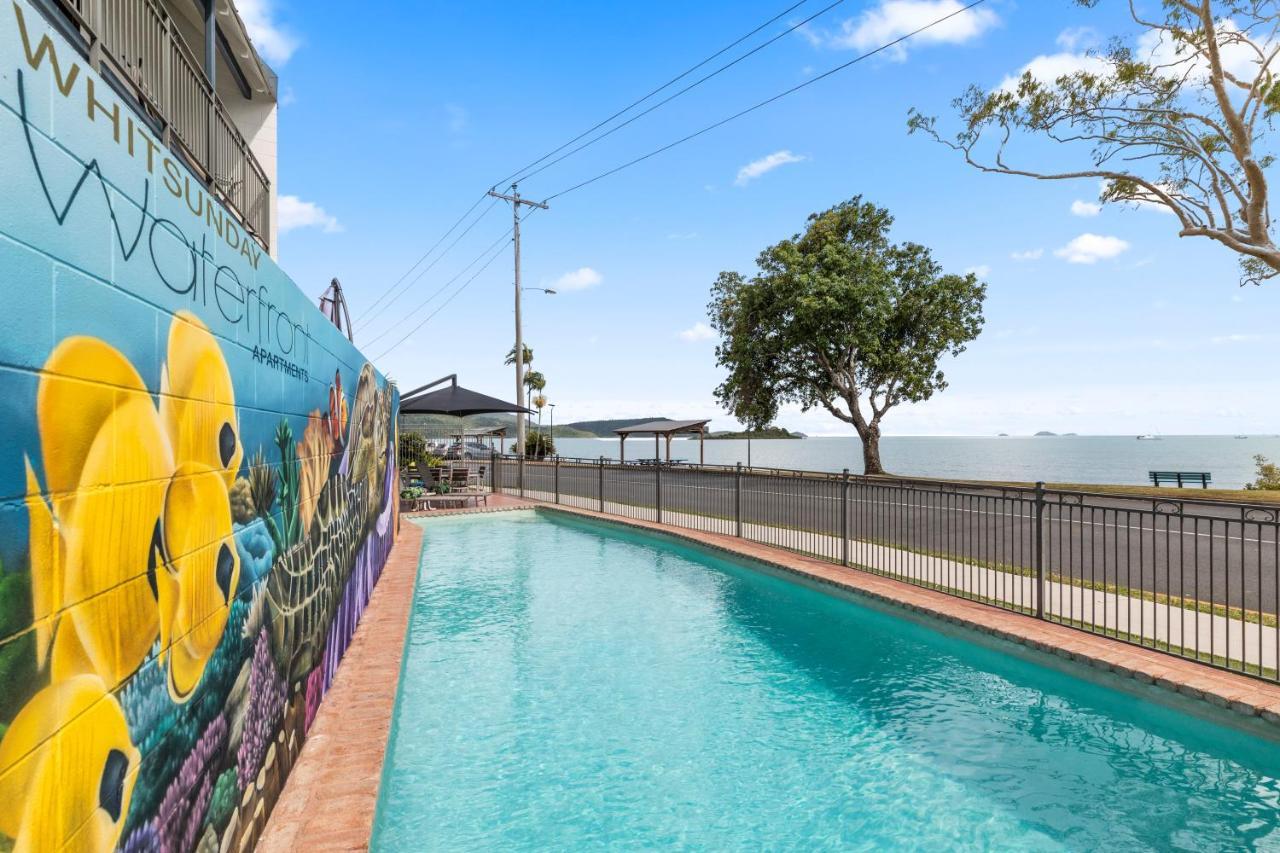 Whitsunday Waterfront Aparthotel