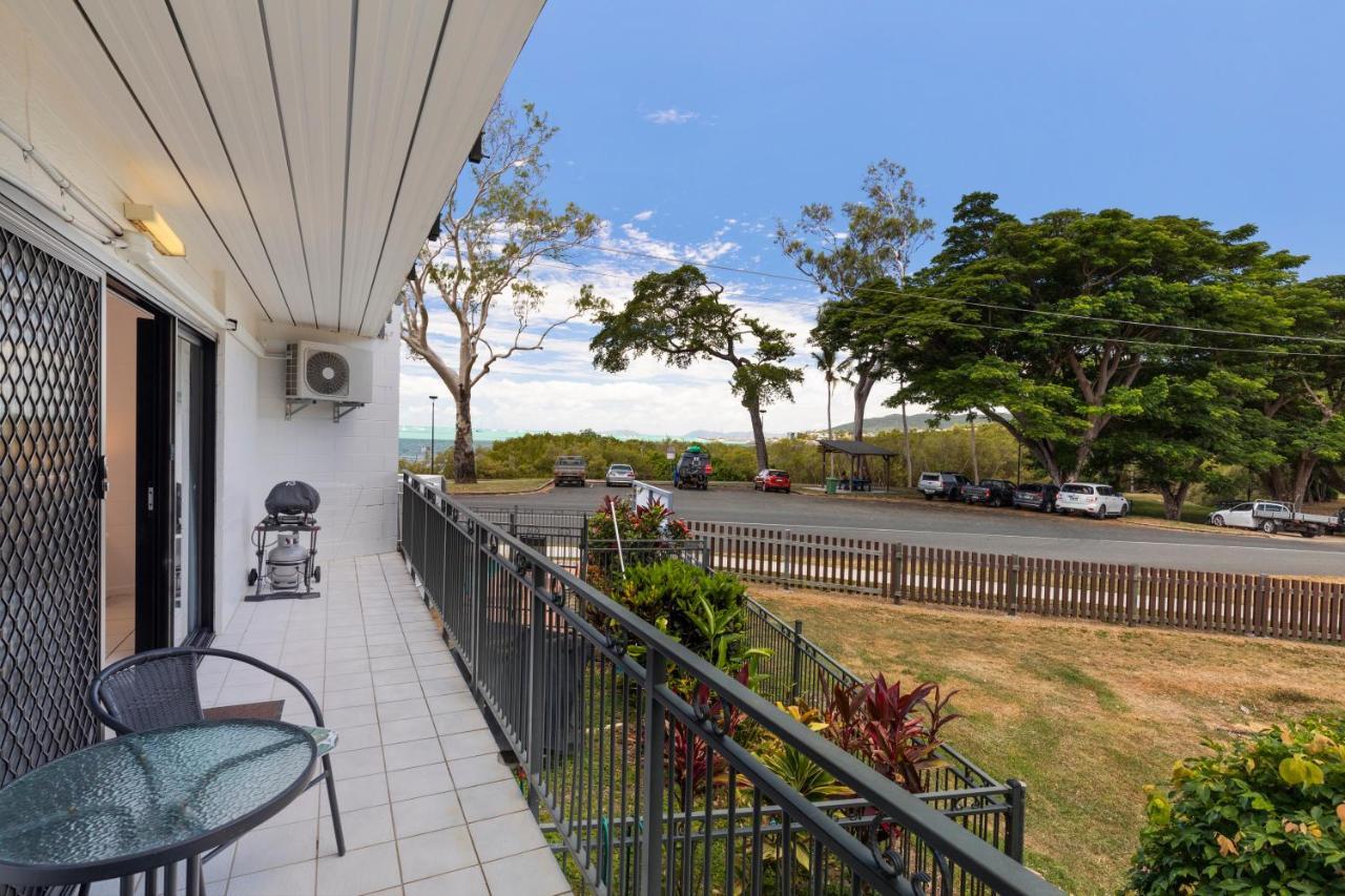 Whitsunday Waterfront Aparthotel 3*