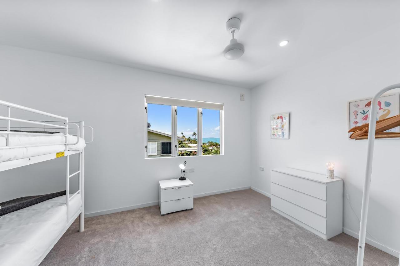 Whitsunday Living On Hillcrest Airlie Beach