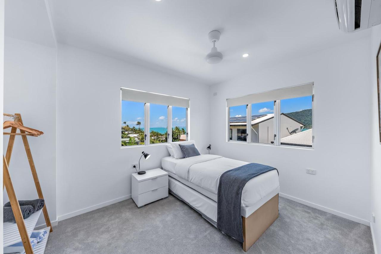 Whitsunday Living On Hillcrest * Airlie Beach