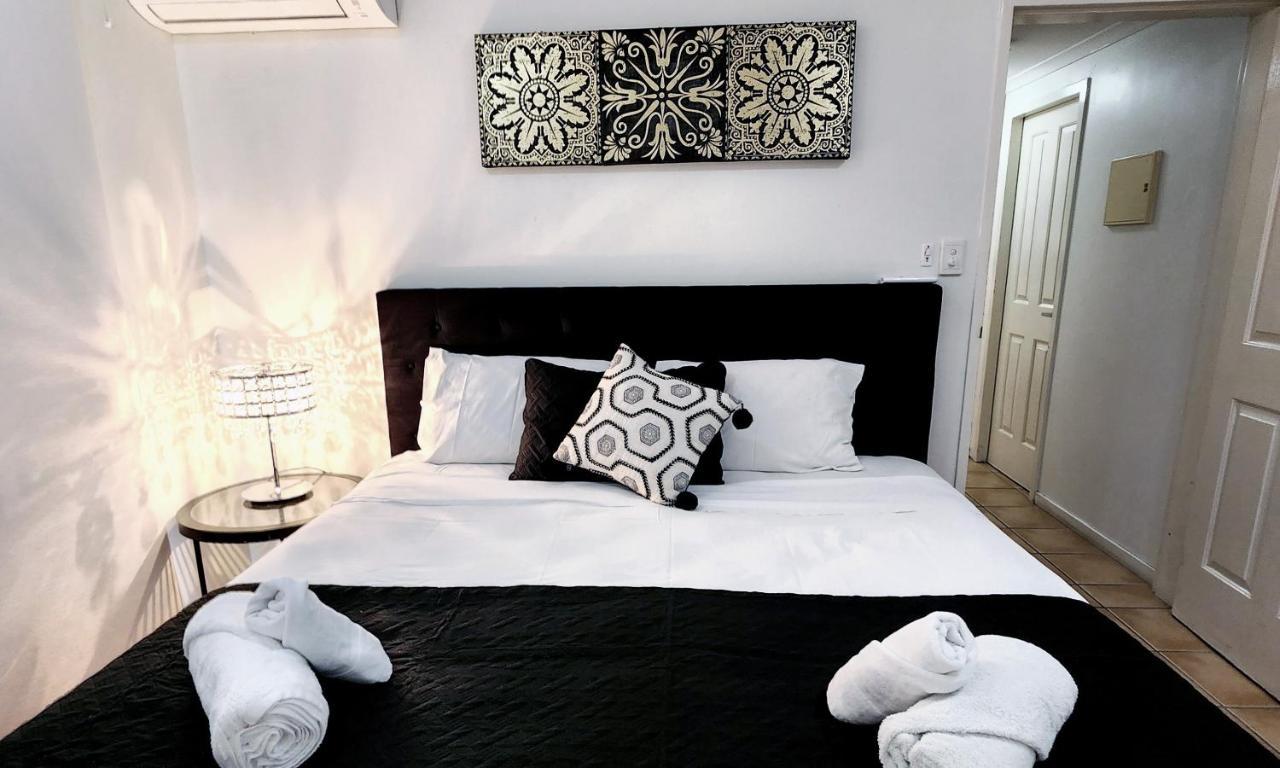 Apartment La At Court *