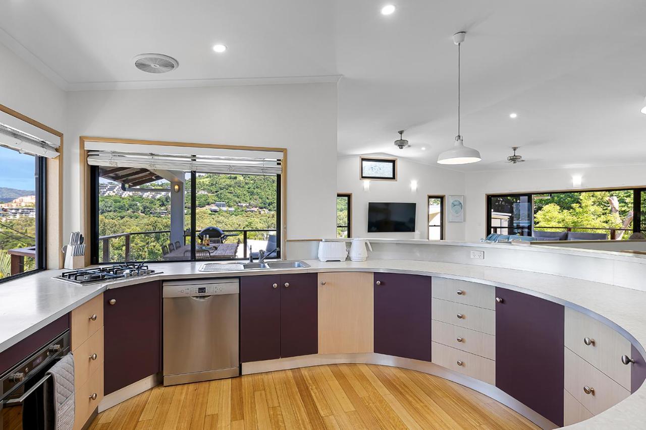 Holiday home Airlie Views *