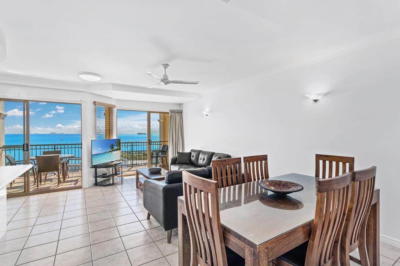 Apartment Bliss On The Bay Airlie Beach