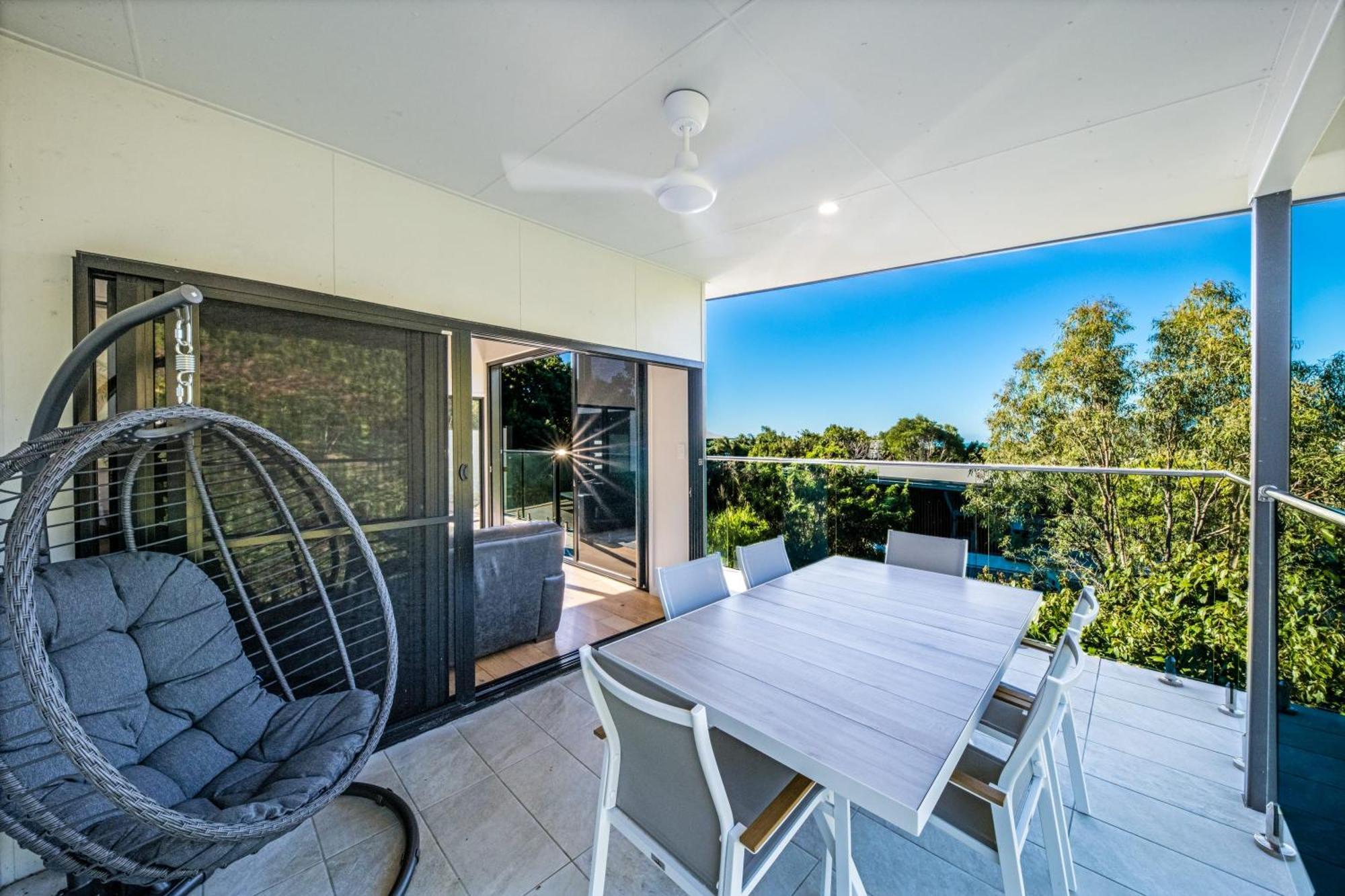 Holiday home 3 Bedroom Valley Views In Airlie