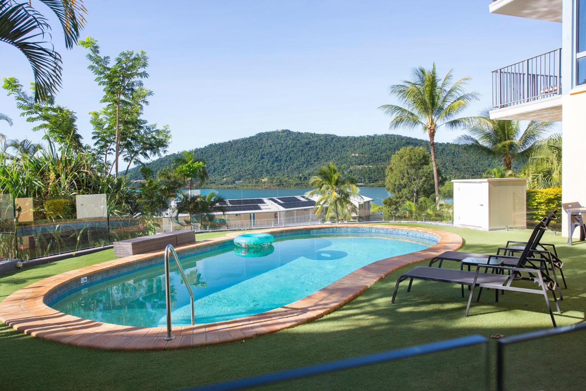 Aparthotel Coral Sea Vista 3*
