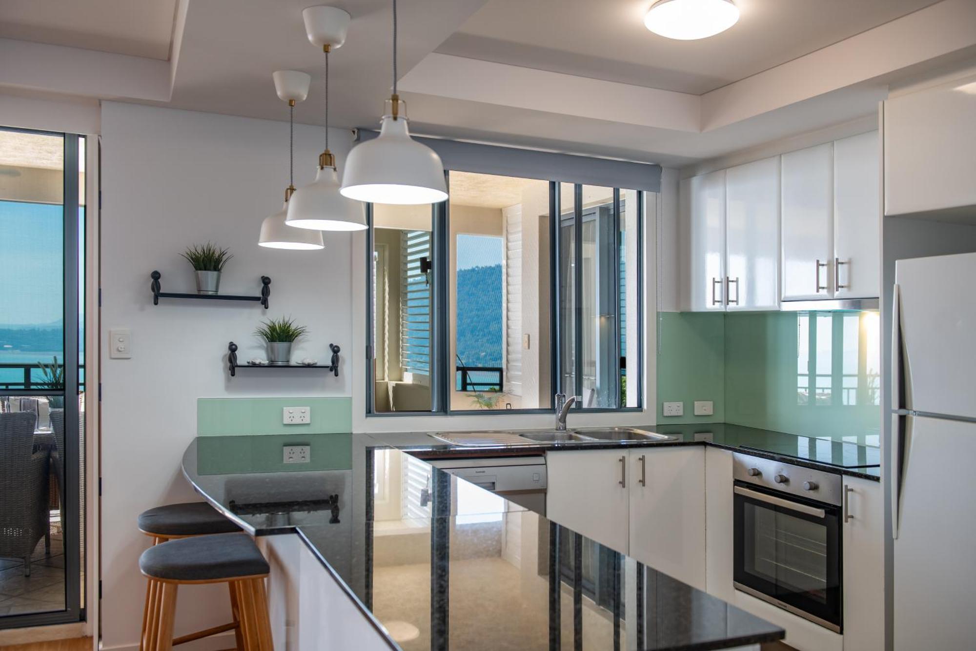 Apartment Pinnacles