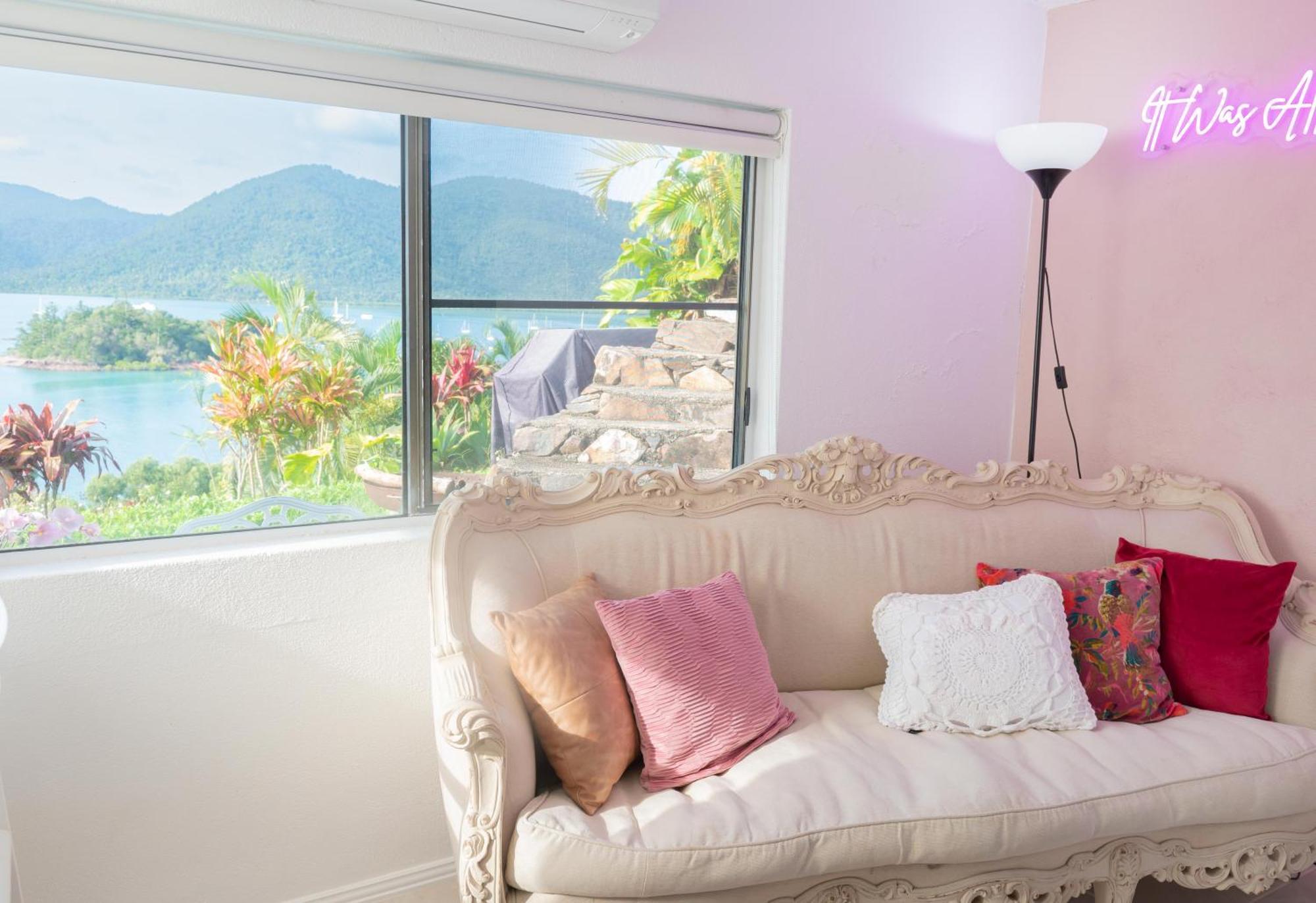 The Haven View - Airlie Guest house