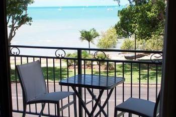 Aparthotel Whitsunday Waterfront 3*