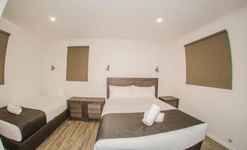 Holiday park Nrma Airlie Beach Holiday Park Airlie Beach