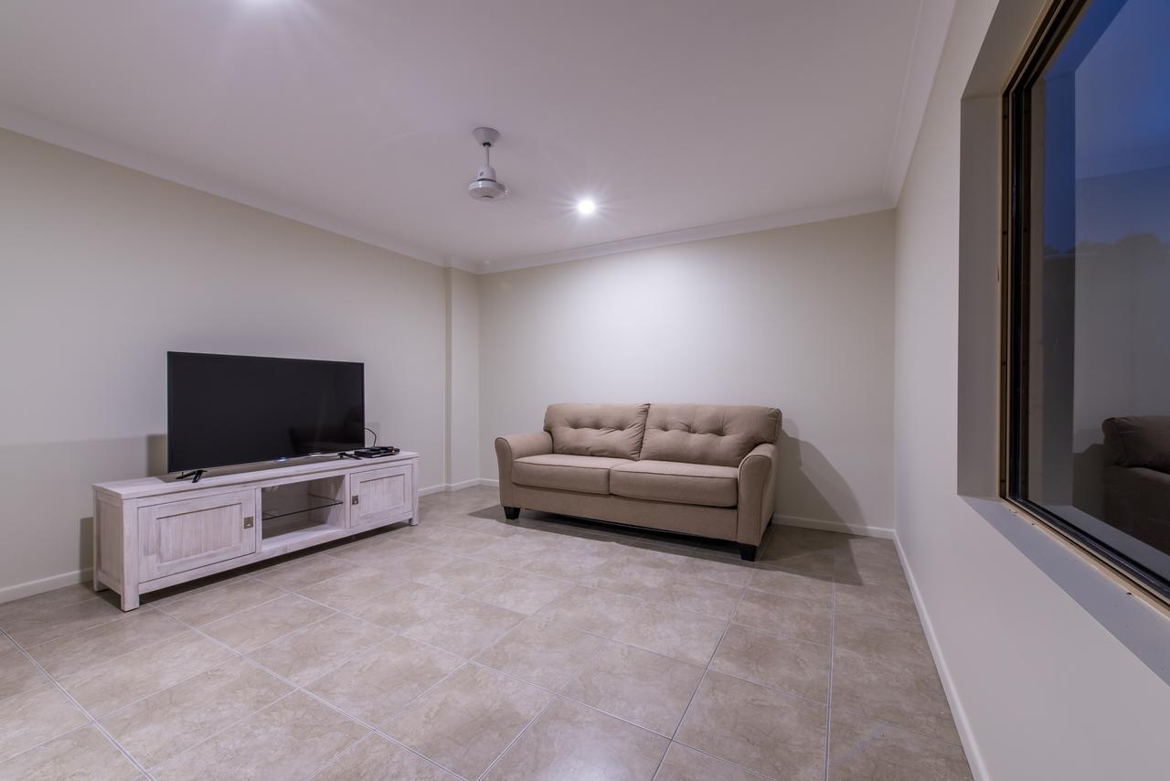 The Power House - Airlie Holiday home *
