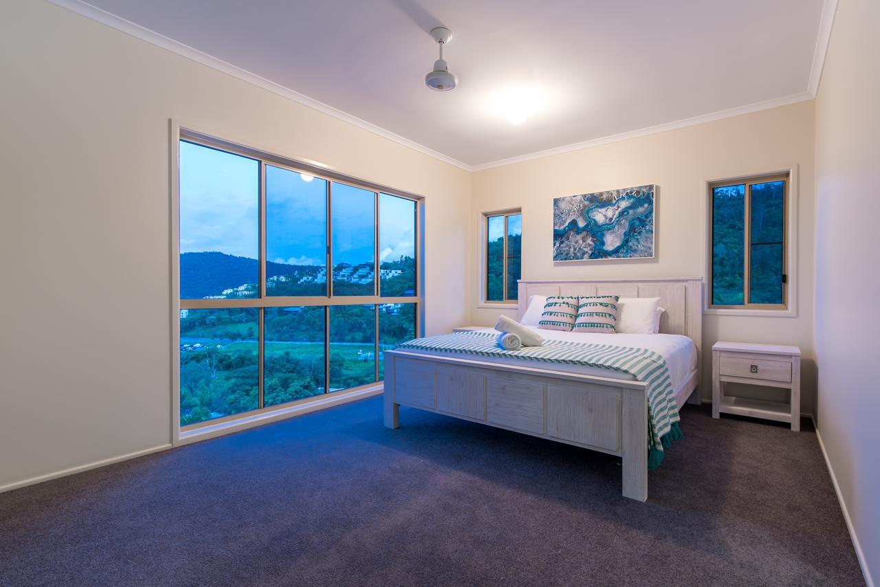Holiday home The Power House - Airlie