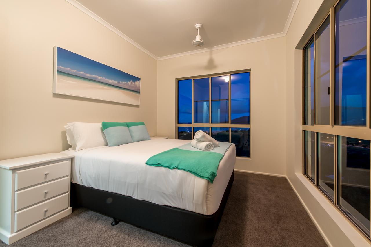The Power House - Airlie Holiday home