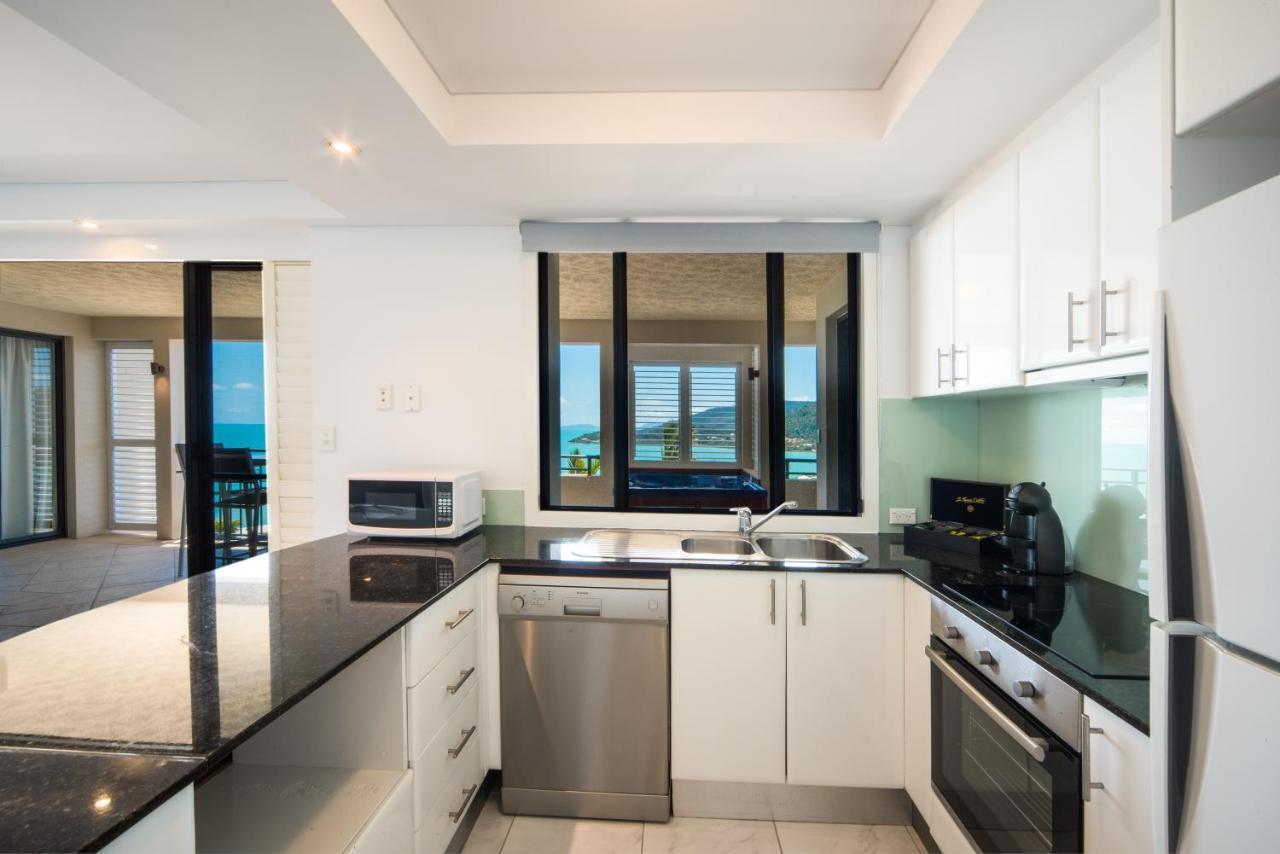 Pinnacles Airlie Beach