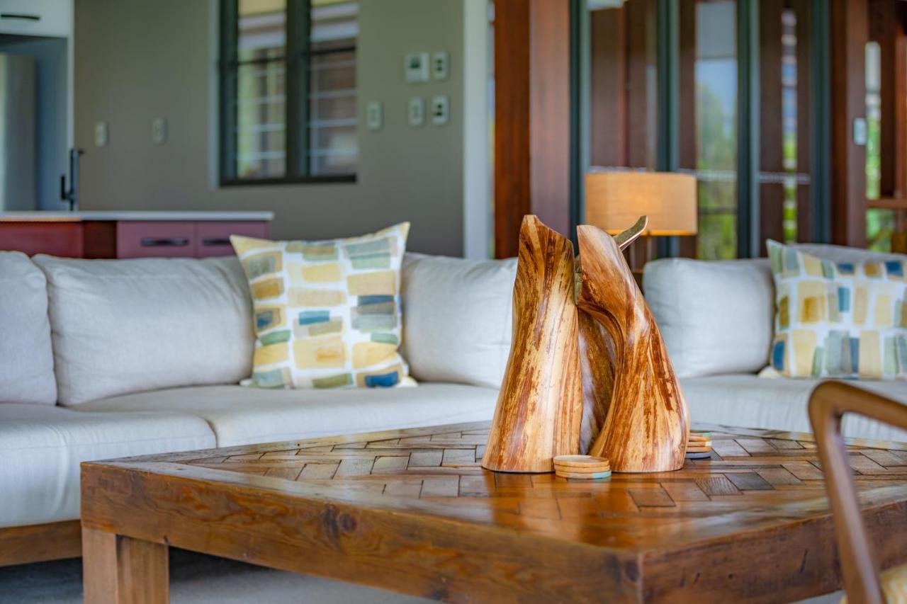 Mandalay Luxury Retreat * Airlie Beach