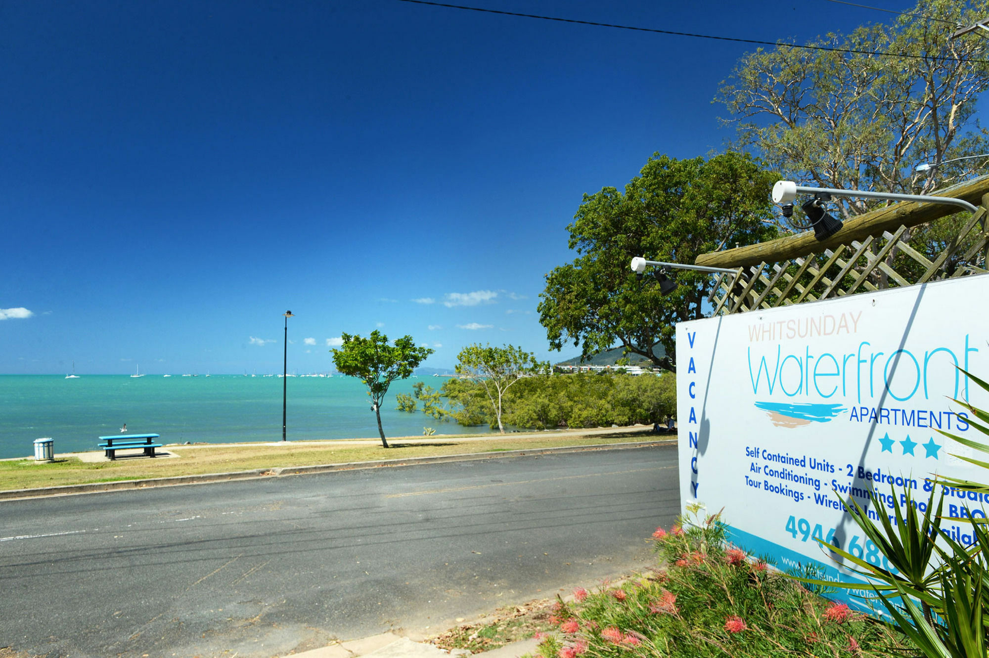 Whitsunday Waterfront Aparthotel Airlie Beach