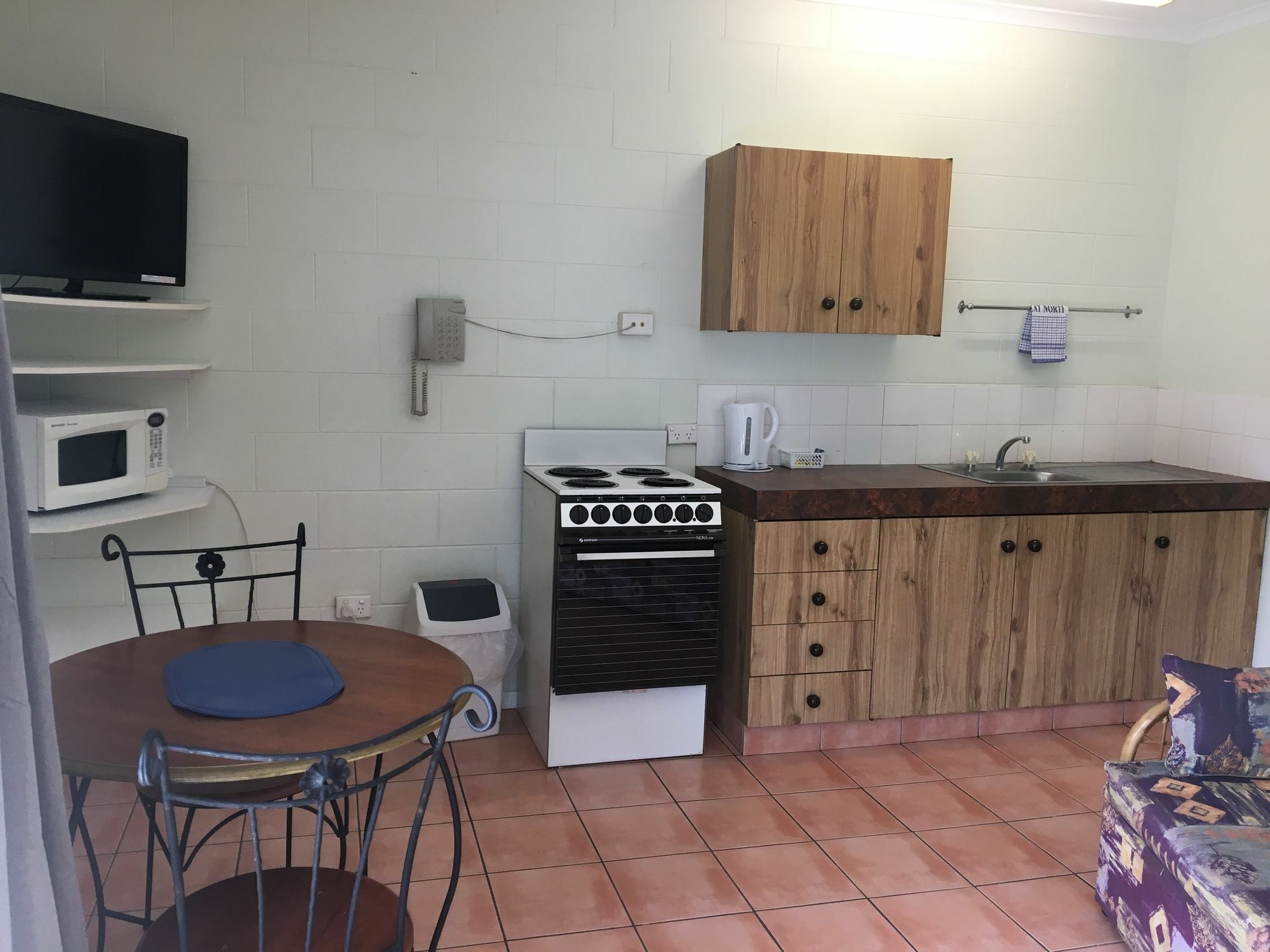 Whitsunday Waterfront Aparthotel Airlie Beach