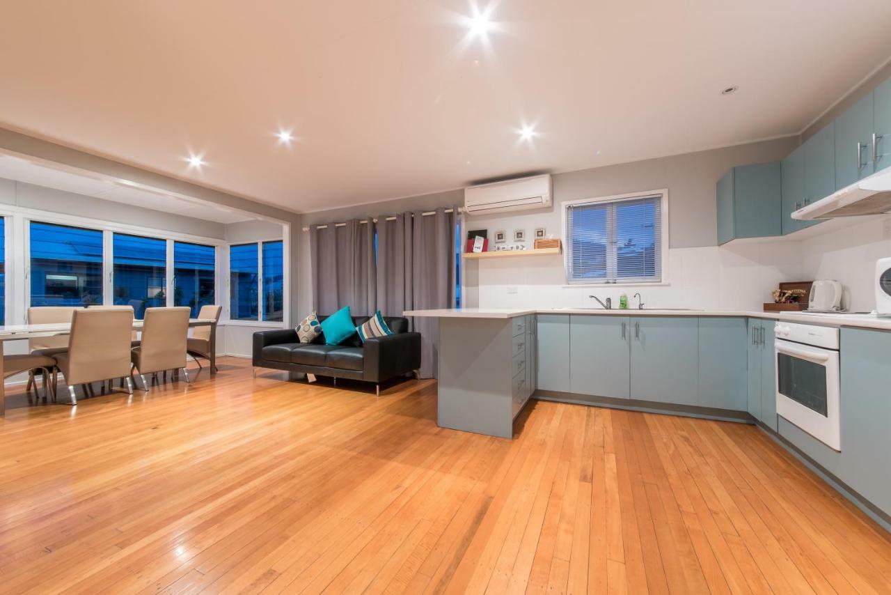 Norm's House - Airlie *