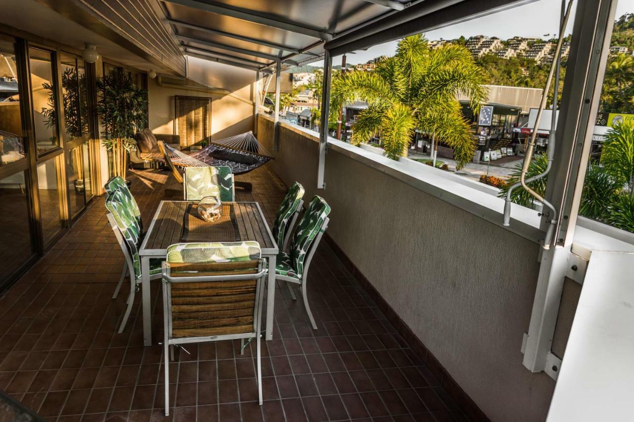 Colonial Court Beachfront & Motel 3*