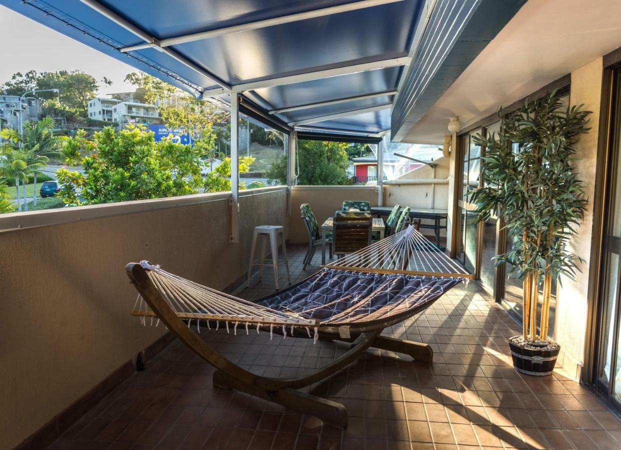 Motel Colonial Court Beachfront & Airlie Beach