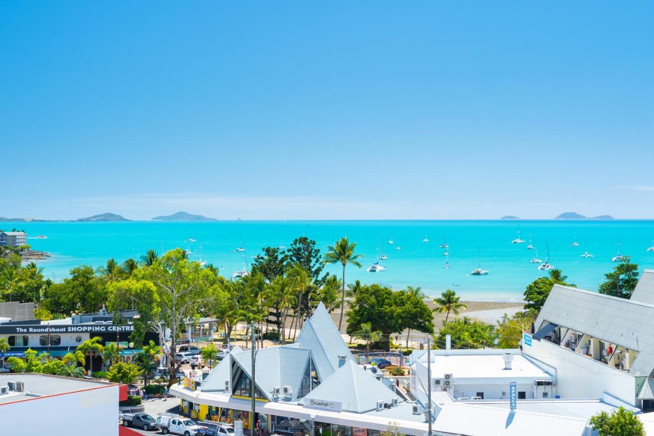 Ocean Views 10a Airlie Beach