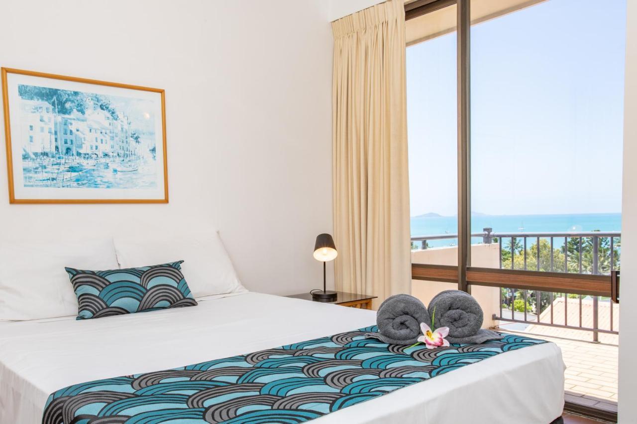 Apartment Ocean Views 10 *